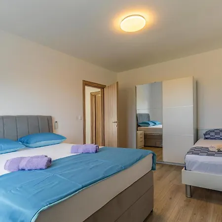 Cozy In With Wifi 풀라