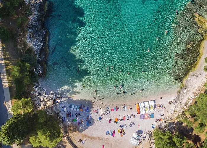 펜션 Cozy In With Wifi 풀라